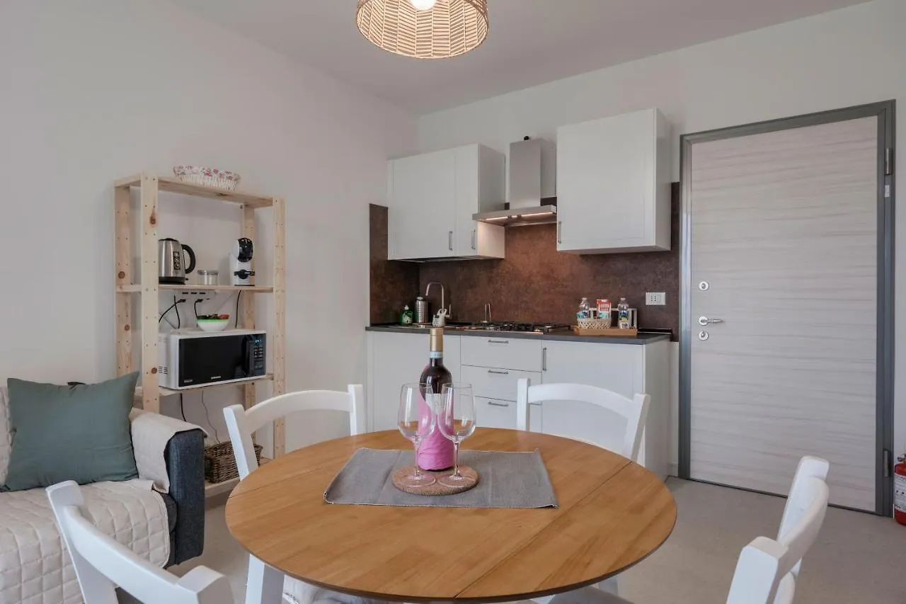 Opera Apartment Sirmione contacts