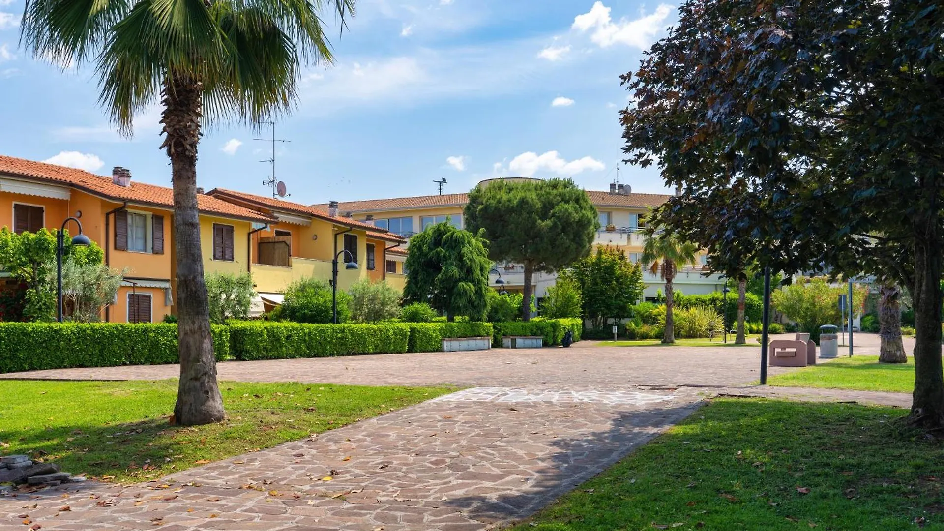 Opera Apartment Sirmione