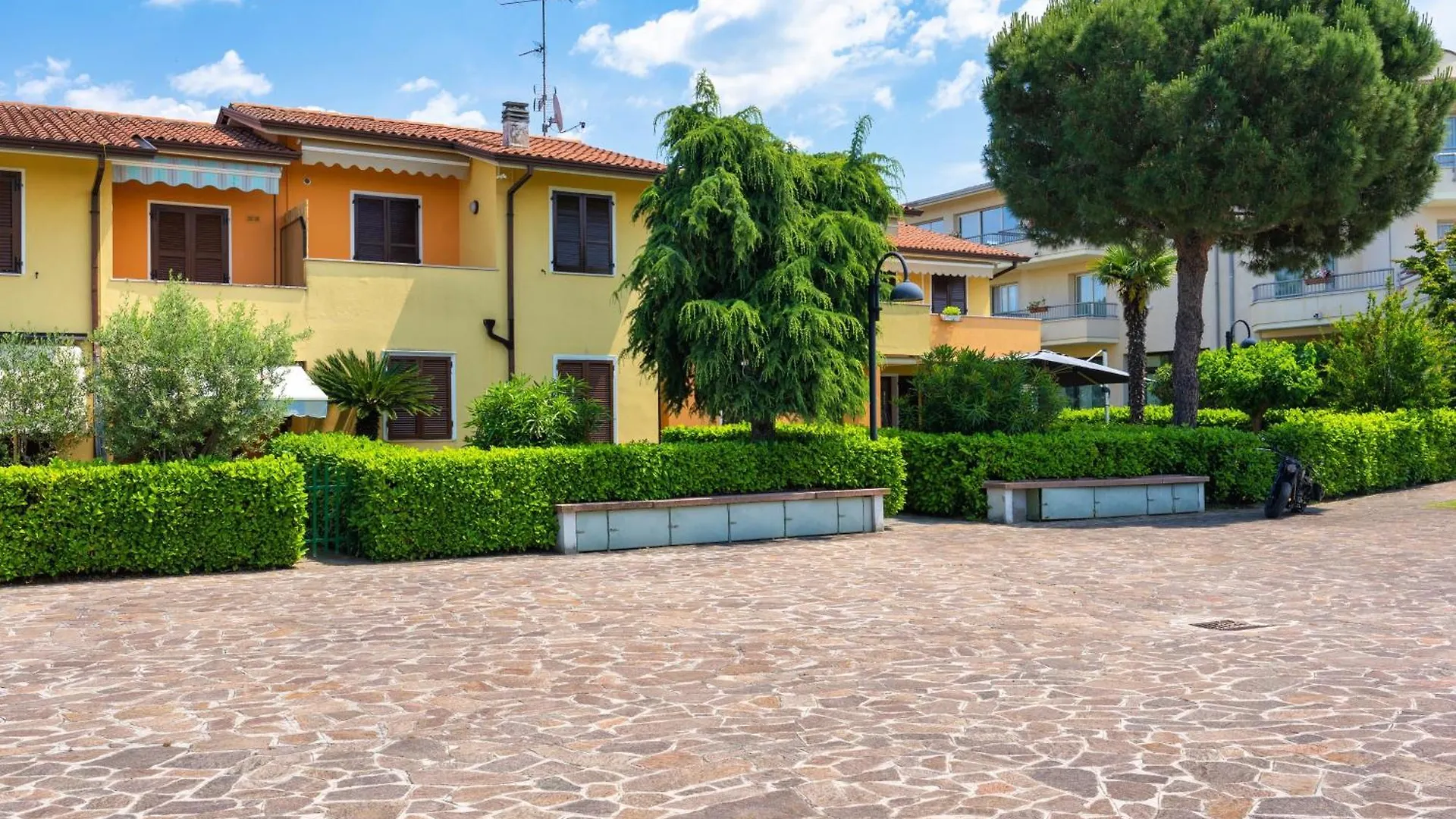 Opera Apartment Sirmione